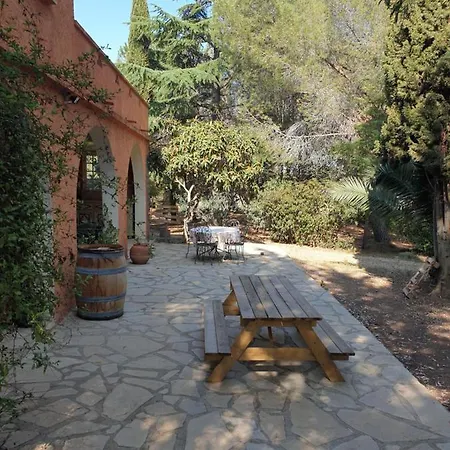 D'hotes Dans Propriete Rurale - Camargue * Beziers